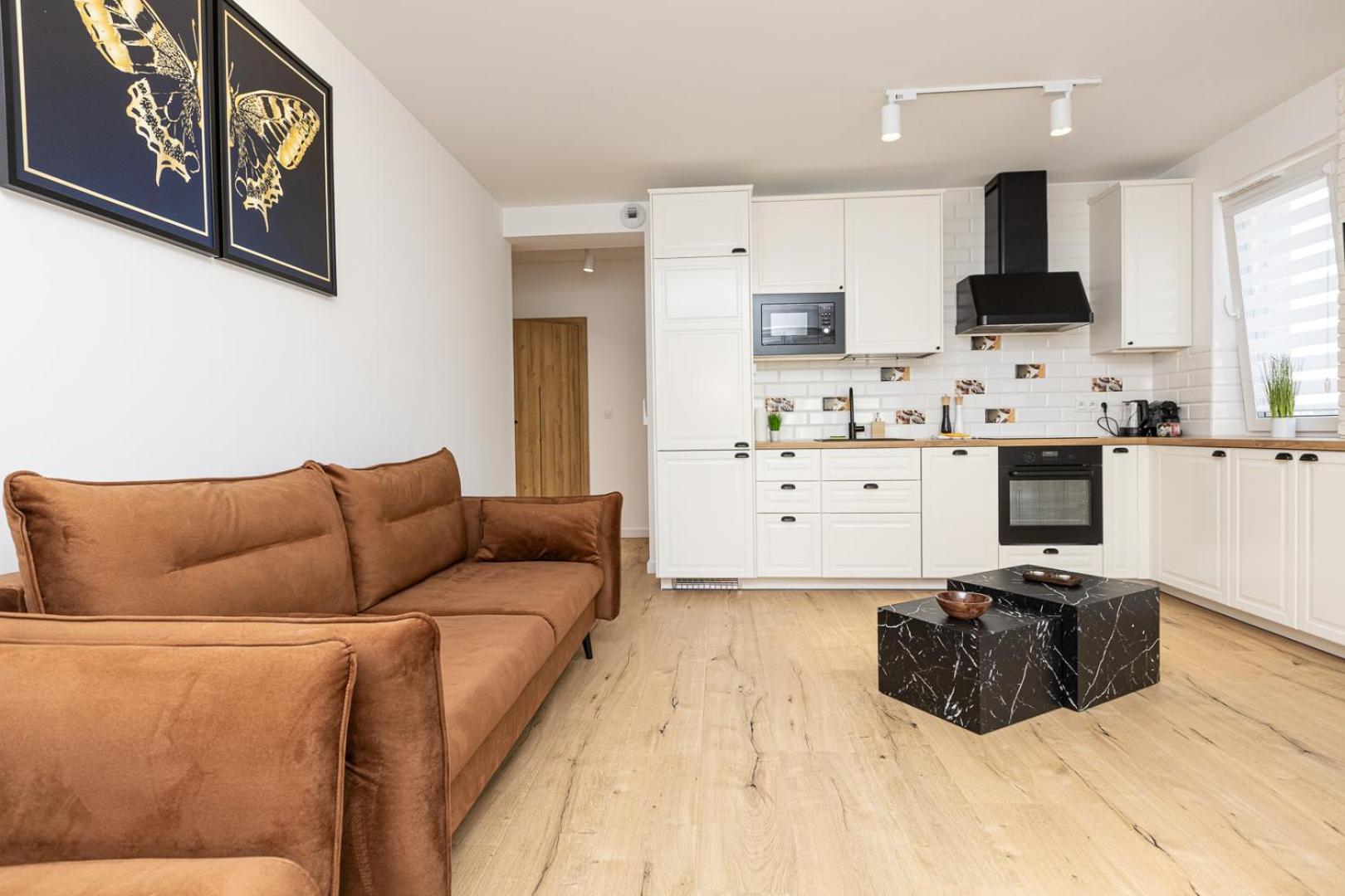 Superior One-Bedroom Apartment Balcony